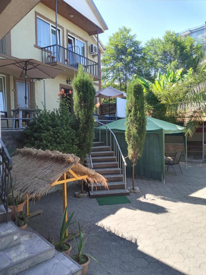 马钦加里 尼诺宾馆酒店 外观 照片